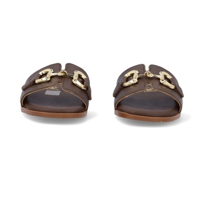 Sandálias castanhas com detalhes em metal dourado