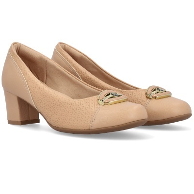 Sapatos de salto médio bege com detalhe dourado