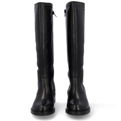 Botas altas pretas de couro com fecho atrás