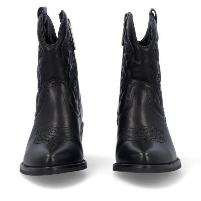 Botas pretas em couro com bordados e fecho de correr