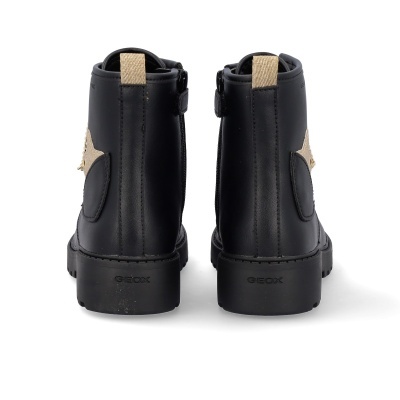 Botas pretas Geox de pele com detalhes bege e sola preta