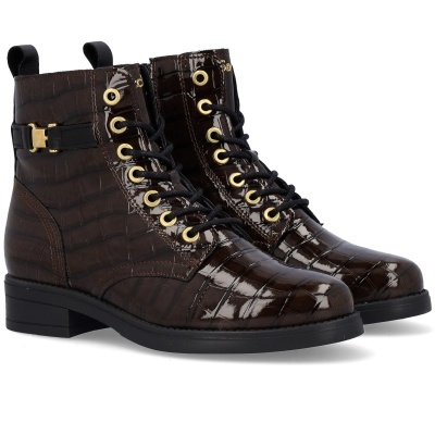 Botas de cano médio castanhas em pele brilhante com padrão de crocodilo e atacadores pretos