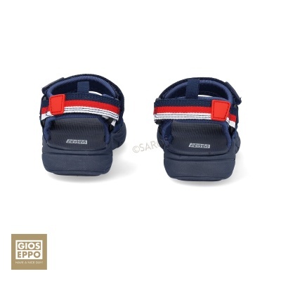 Sandálias azuis Gioseppo com tiras ajustáveis vermelhas, brancas e azuis de trás vistas