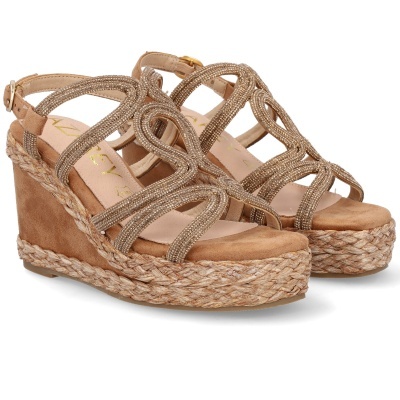 Sandálias de cunha castanhas com pedras e sola trançada