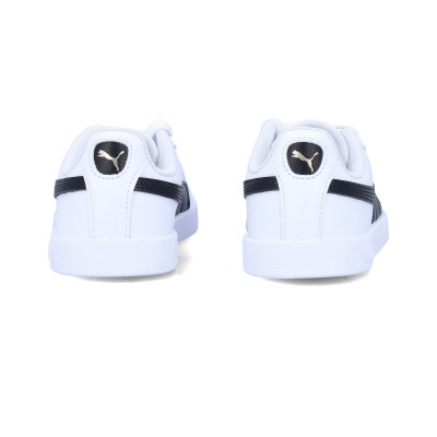 Sapatilhas Puma brancas com detalhes pretos vistas de trás