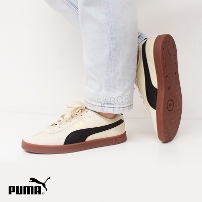 Ténis Puma bege e preto com sola castanha