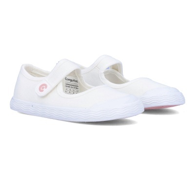 Sapatos brancos tipo bailarinas com fecho de velcro