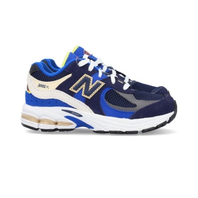 Ténis New Balance 2002R azul escuro e azul royal com detalhes bege e branco