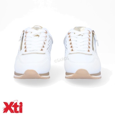 Sapatilhas brancas com detalhes dourados e bege com fecho lateral