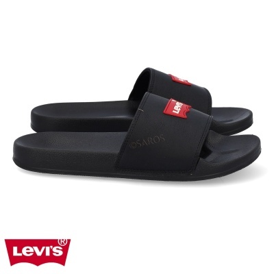 Chinelos Levi's pretos com logótipo vermelho
