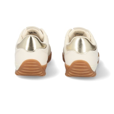 Sapatilhas creme com detalhe dourado e sola castanha vistas de trás