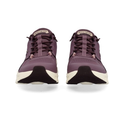 Sapatilhas desportivas Skechers cor roxa com atacadores e solado branco