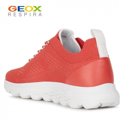 Tênis Geox respirável malha vermelha e sola branca