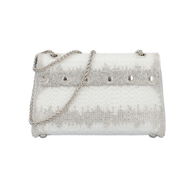 Mala de senhora retangular branco e cinza com corrente metálica