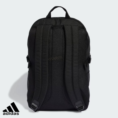 Mochila preta Adidas vista por trás com alças acolchoadas