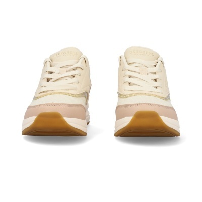 Sapatilhas Skechers bege vistas de frente sobre fundo branco