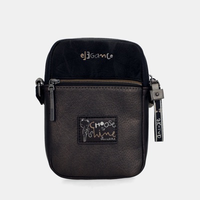 Mala tiracolo pequena preta e castanha com fecho e etiquetas com texto