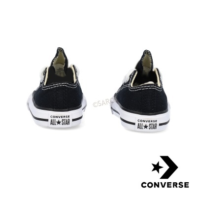 Sapatilhas Converse All Star pretas vistas de trás