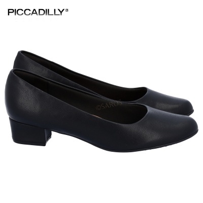 Sapatos de senhora pretos com salto baixo da marca PICCADILLY