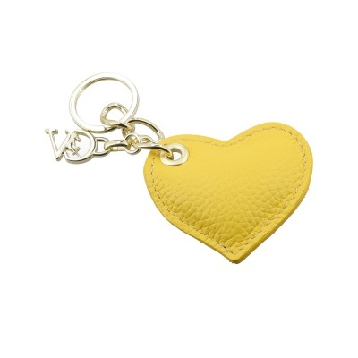 Porta-chaves em coração amarelo de couro com argola e pingente metálico VD
