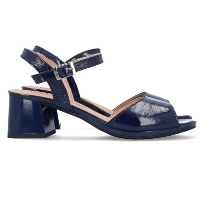 Sandália feminina azul escuro em verniz com salto médio e tira ajustável