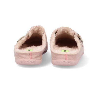 Pantufas cor-de-rosa com forro peludo e etiqueta verde