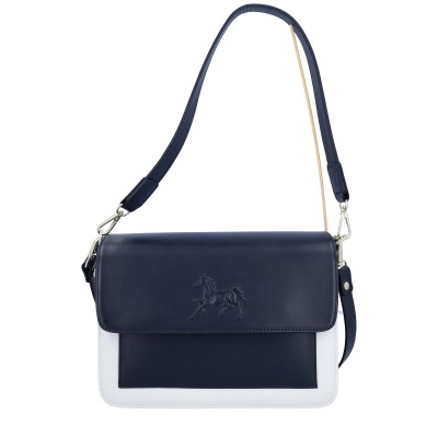 Mala de ombro azul escura e branca com padrão de cavalo em relevo
