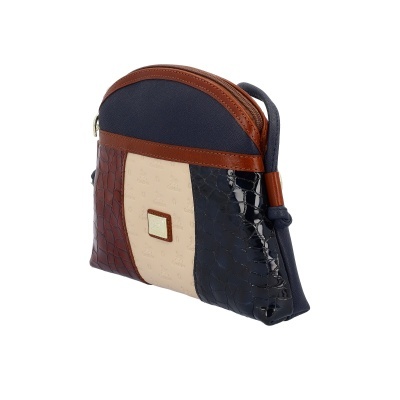 Bolsa de mão com estampa tipo pele de crocodilo castanha e preta, detalhes em tecido azul e bordas castanhas