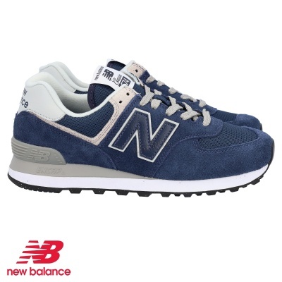 sapatilhas desportivas New Balance azul-escuro com detalhes cinzentos e brancos