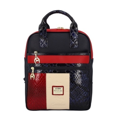 Mochila colorida com textura imitação pele de cobra e detalhes dourados