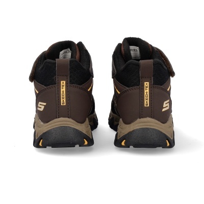 Sapatilhas de caminhada SKECHERS castanhas e pretas vistas de costas