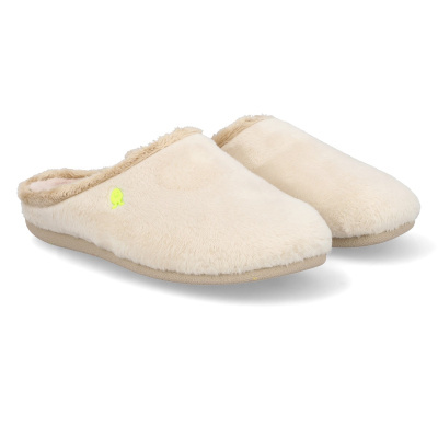 Chinelos de casa creme felpudos com logótipo amarelo fluorescente