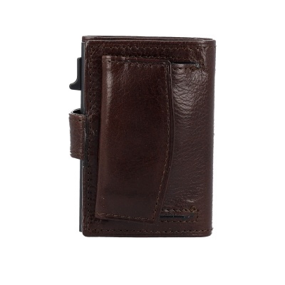 Carteira de couro castanho com bolso frontal e fecho de aba