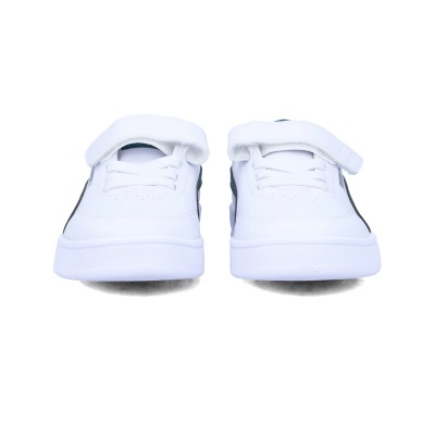 Sapatilhas brancas com fecho de velcro e atacadores brancos