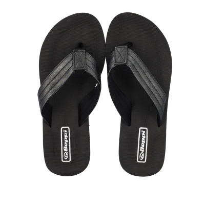 Chinelos flip-flop pretos com tiras largas e logo Papuci na palmilha
