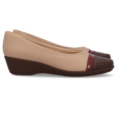 Sapatos femininos de cunha bege, castanho e bordô