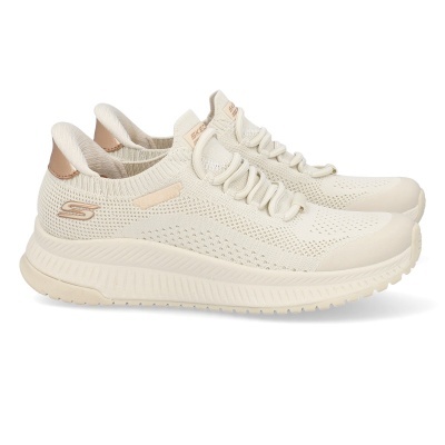 Ténis creme Skechers com sola grossa e detalhes metálicos