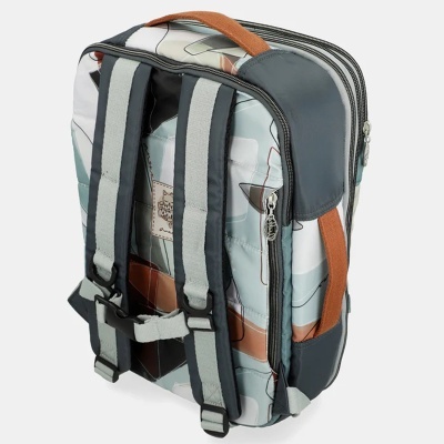 Mochila geométrica com alças e fechos metálicos