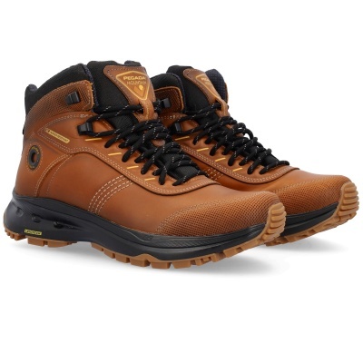 Botas castanhas de couro com atacadores pretos e sola preta e castanha