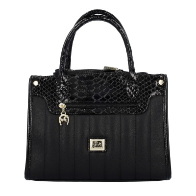 Mala de mão preta com detalhes em padrão pele de cobra