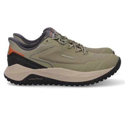 Sapatilhas Skechers impermeáveis verde kaki e bege com sola preta e bege