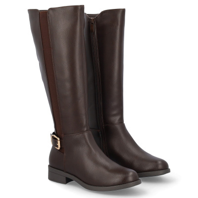 Botas castanhas altas com fecho lateral e fivela dourada