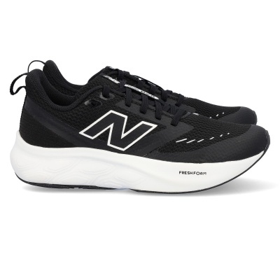 Sapatilhas de corrida New Balance pretas com sola branca e logótipo N branco