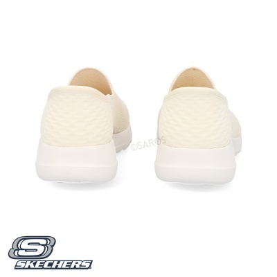 Sapatilhas Skechers bege claro vistas de trás com sola branca