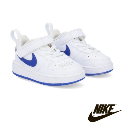 Sapatilhas infantis Nike brancas com detalhes azuis