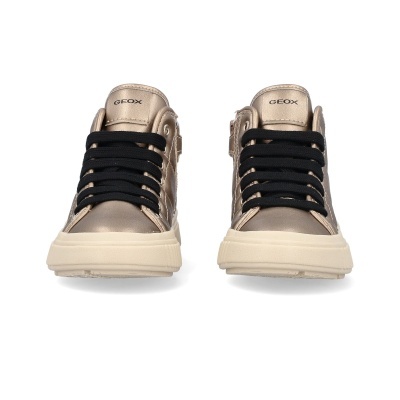 Sapatilhas Geox douradas com atacadores pretos e sola branca, vista frontal