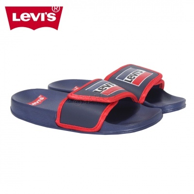 Chinelos Levi's azuis com detalhe vermelho e logotipo Levi's