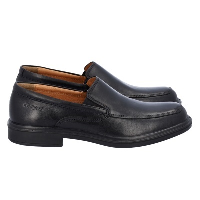 Sapatos masculinos pretos em pele da marca Camport