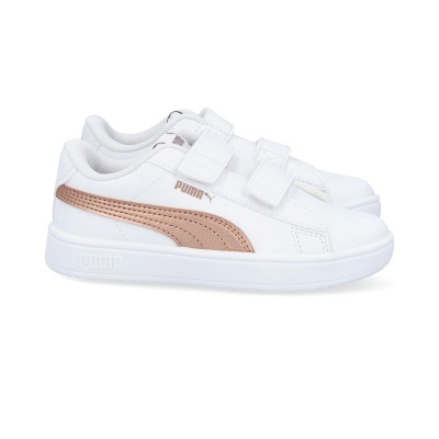 Ténis brancos Puma com fechos de velcro e detalhe dourado rosé