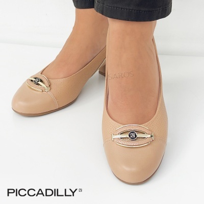 Sapatos Piccadilly beges com aplicação metálica dourada em pele texturizada